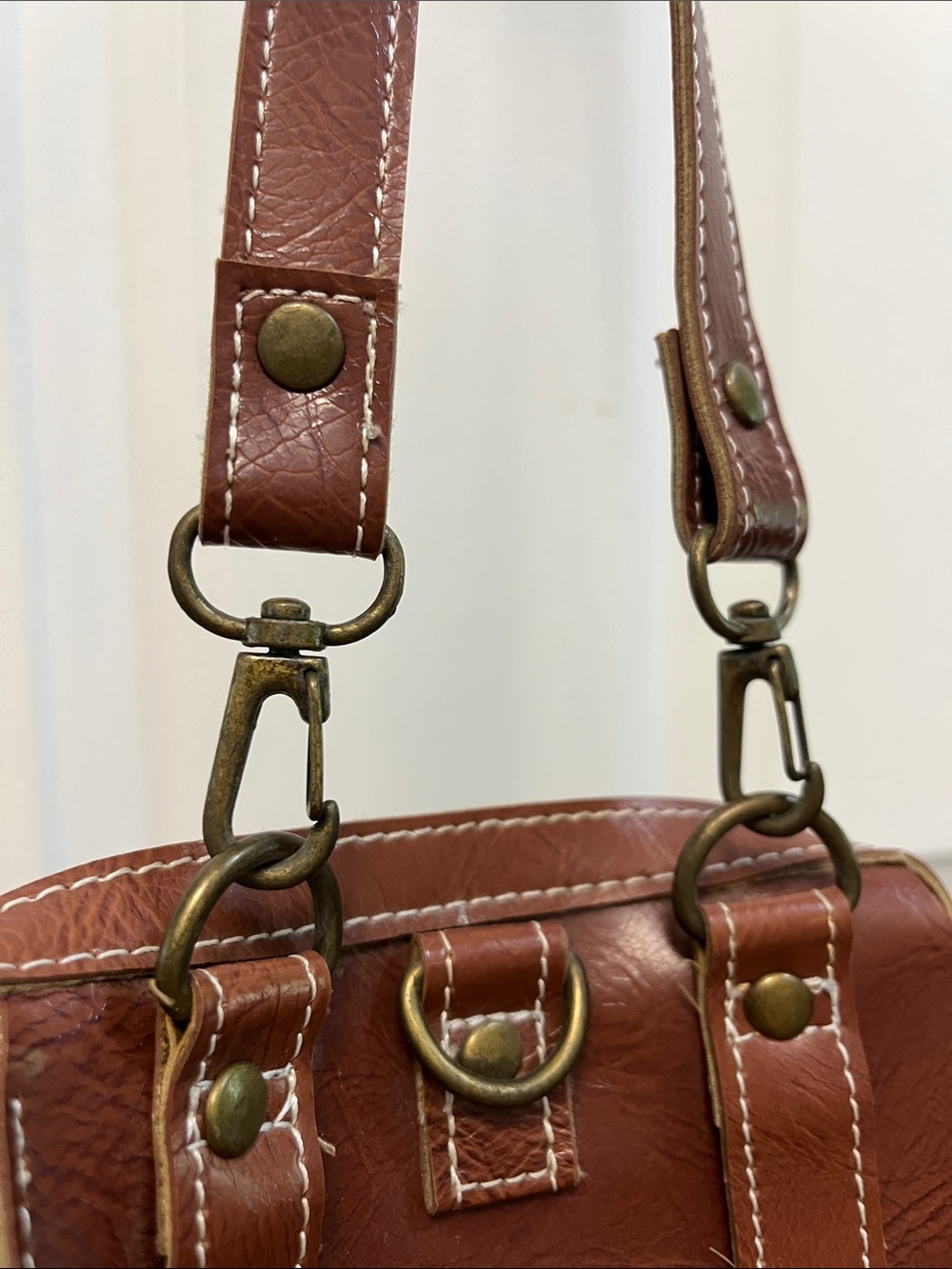 Brown Crossbody Phone Pouch with Ring Accent - Picture 5 of 12